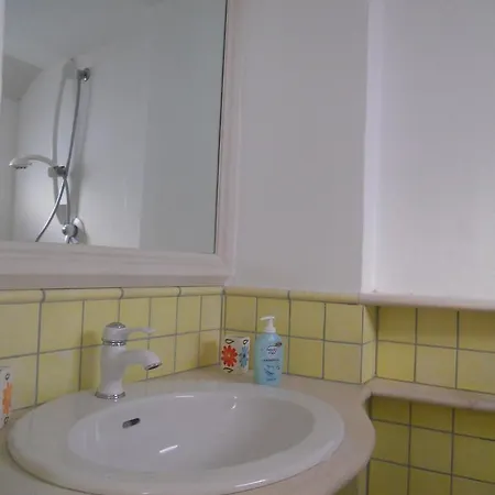 Casa Indipendente Settecentesca Aircon Wifi Vista Mare * 오스투니